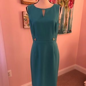 Perfect spring dress!